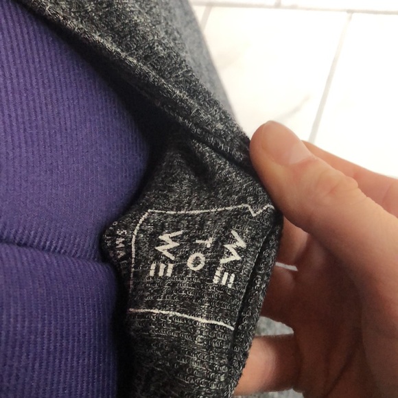 Gray fitted Top - Picture 2 of 2